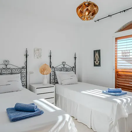Port By Interhome
